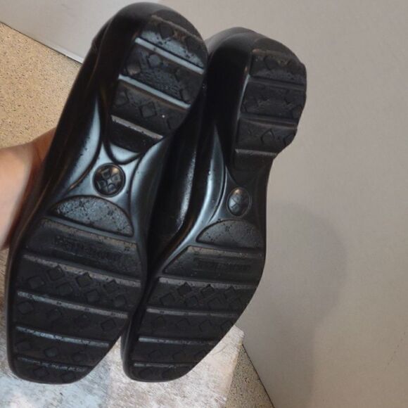 👍 Naturalizer Size 7.5 Comfort Loafers   A10 - Picture 5 of 5